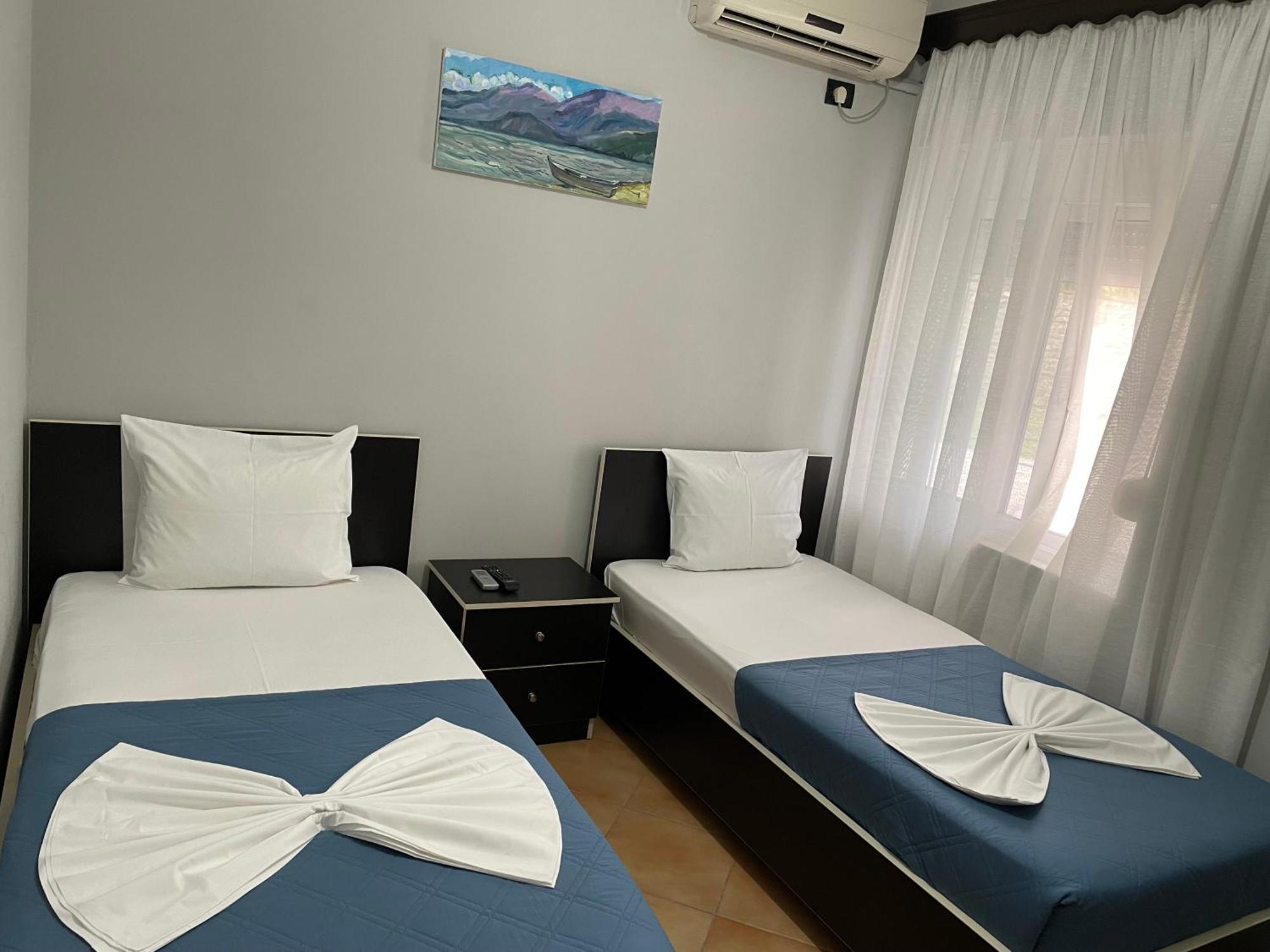 Hotel Aroma Përmet 外观 照片
